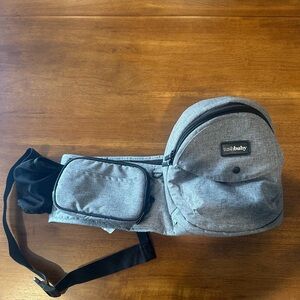 TushBaby Carrier